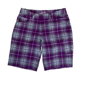 ⭐️ Nike Golf Tour Performance plaid purple and white dri-fit shorts- size 4